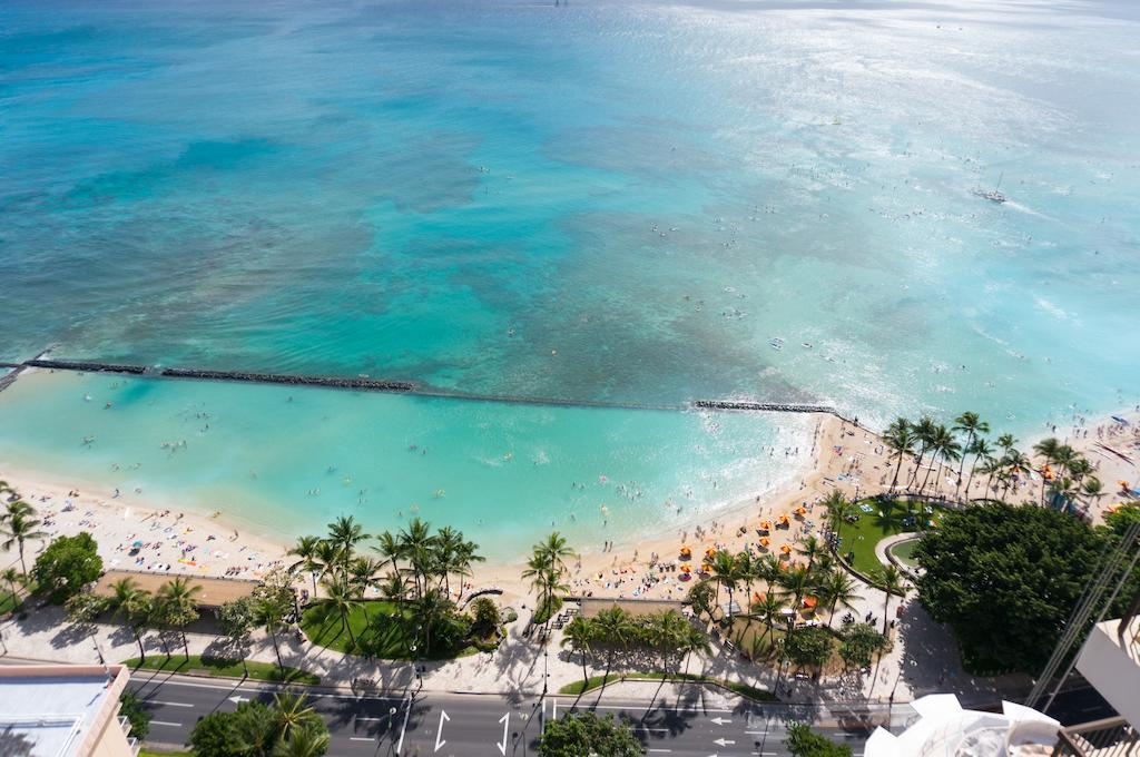 แอสตัน ไวกีกิ บีช ทาวเวอร์ Aparthotel โฮโนลูลู ภายนอก รูปภาพ Waikiki Beach
