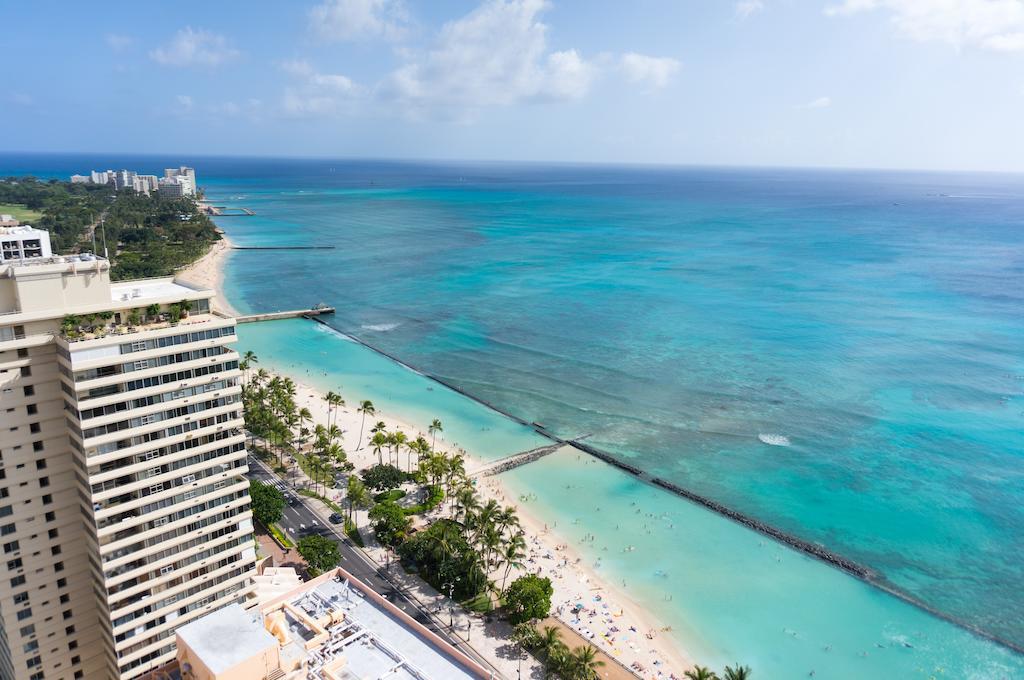 แอสตัน ไวกีกิ บีช ทาวเวอร์ Aparthotel โฮโนลูลู ภายนอก รูปภาพ Aerial view of Waikiki